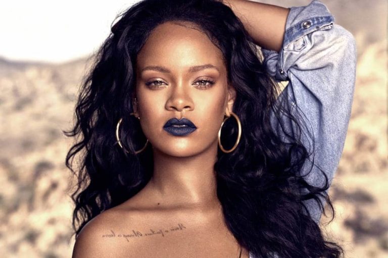 How Much is Rihanna Net Worth in 2021