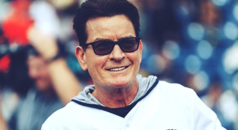 How Much is Charlie Sheen Net Worth in 2021